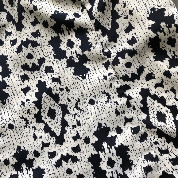 Fit and Flare Patterned Tank - Picture 2 of 4